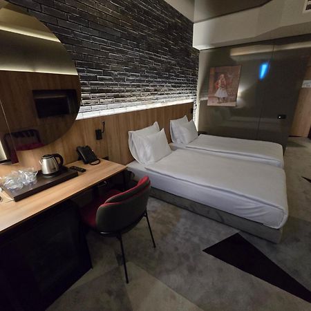 Hotel Vojvoda Putnik 브라네 외부 사진
