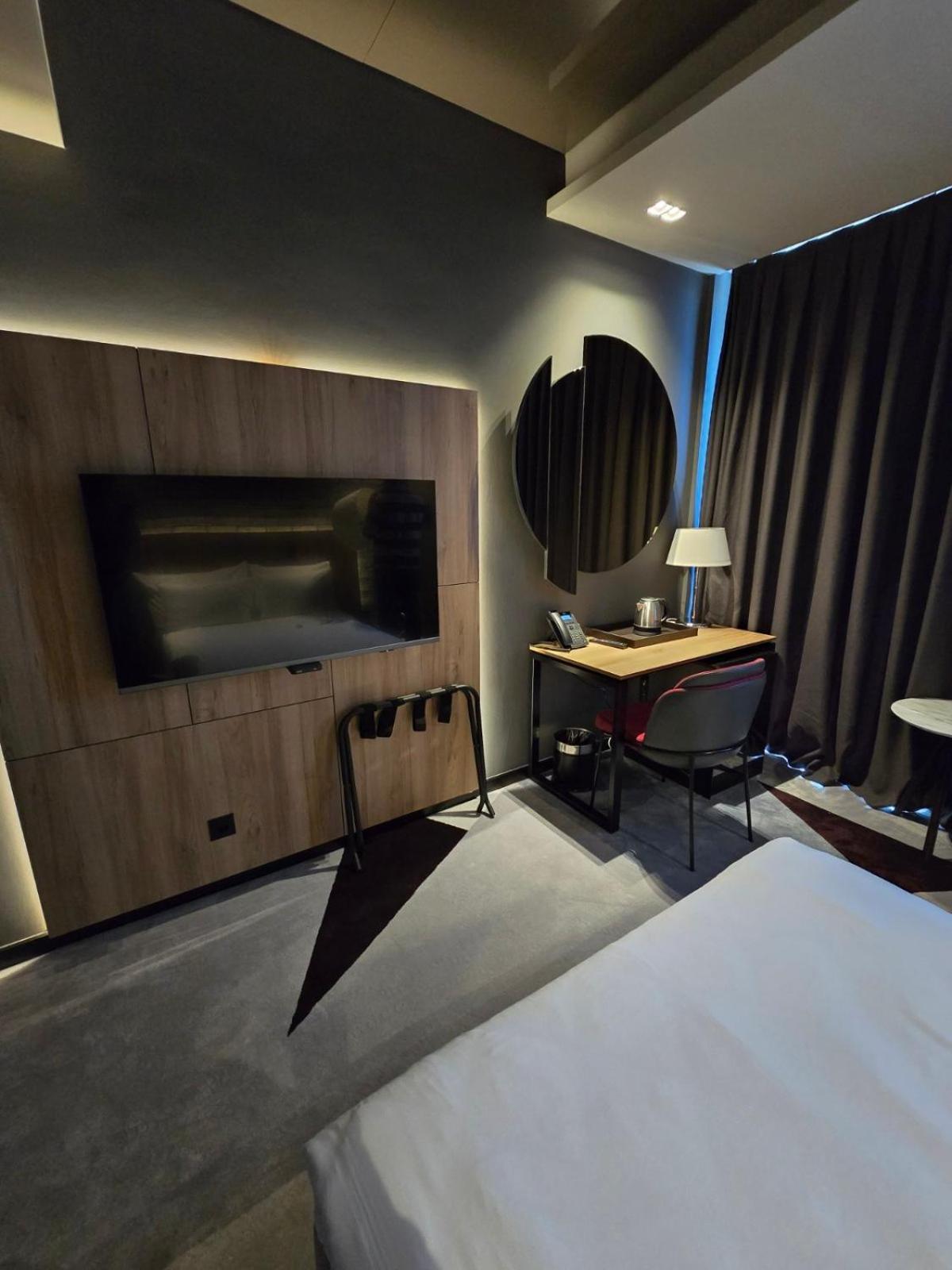 Hotel Vojvoda Putnik 브라네 외부 사진